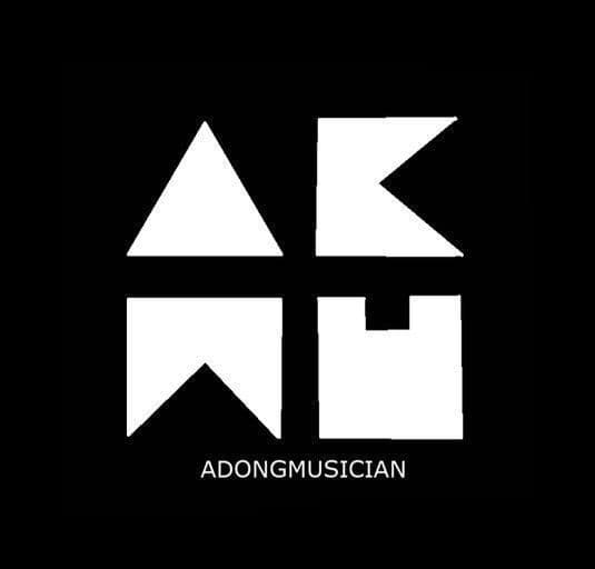 AKMU logo